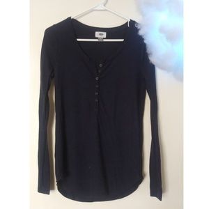 Old Navy long sleeve Henley shirt
